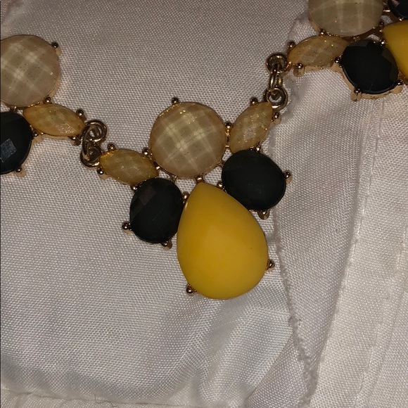 necklace - Picture 4 of 4